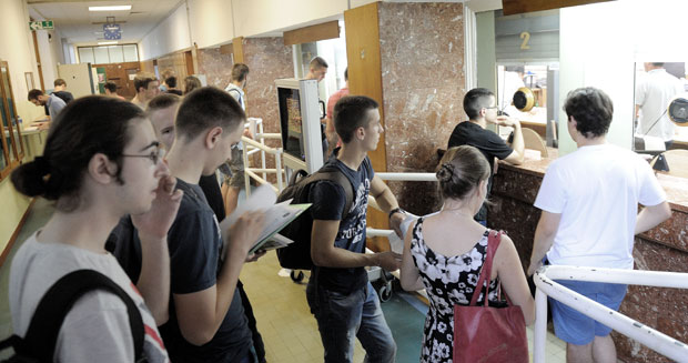 Плагијатори без посла и дипломе